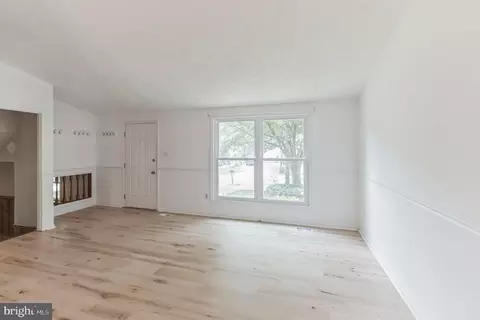 3040 Schubert Dr, Silver Spring, MD 20904 photo 5