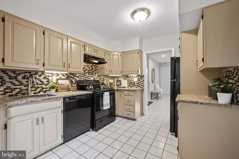 304 Burnt Mills Ave, Silver Spring, MD 20901 photo 12