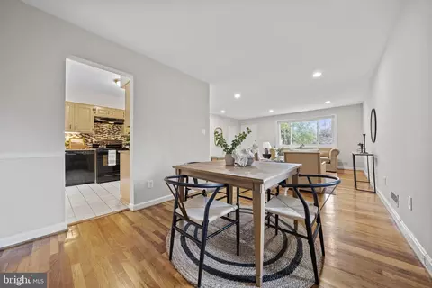 304 Burnt Mills Ave, Silver Spring, MD 20901 photo 11
