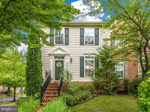 12016 Chestnut Glen Rd, Clarksburg, MD 20871