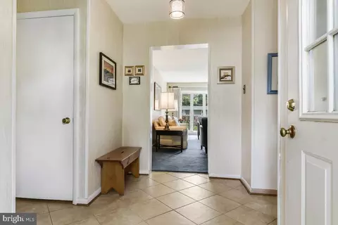 1107 Nora Dr, Silver Spring, MD 20904 photo 4
