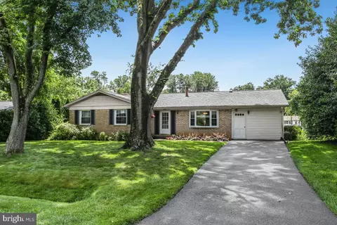 1107 Nora Dr, Silver Spring, MD 20904