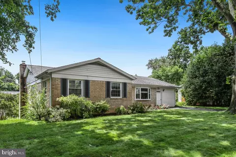 1107 Nora Dr, Silver Spring, MD 20904 photo 2