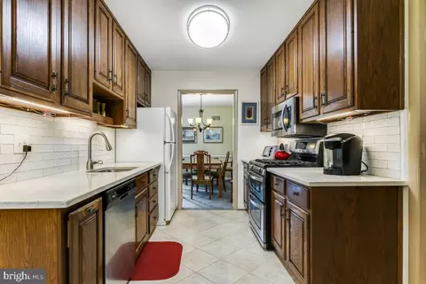 1107 Nora Dr, Silver Spring, MD 20904 photo 8
