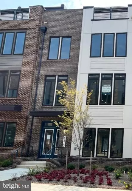 8213 Front Loop, Rockville, MD 20855