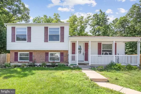 18203 Pinecroft Ct, Gaithersburg, MD 20877