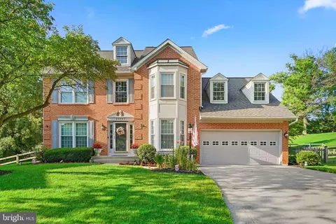 20301 Rosemeadow Ct, Gaithersburg, MD 20882