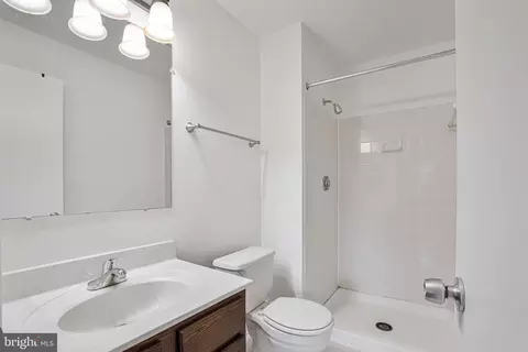 2830 Schoolhouse Cir, Silver Spring, MD 20902 photo 24