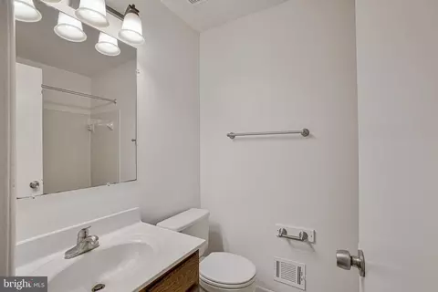 2830 Schoolhouse Cir, Silver Spring, MD 20902 photo 28