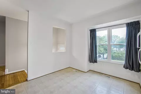 2830 Schoolhouse Cir, Silver Spring, MD 20902 photo 15