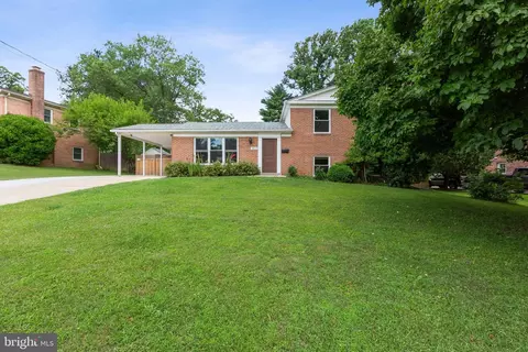 2613 Woodedge Rd, Silver Spring, MD 20906