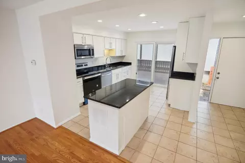 18511 Owl Run Way, Germantown, MD 20874