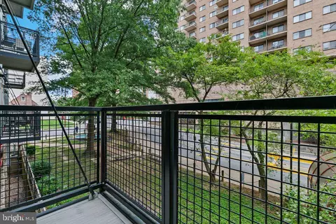 1320 Fenwick Ln #211, Silver Spring, MD 20910 photo 35