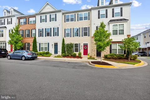 18403 Woodhouse Ln, Germantown, MD 20874