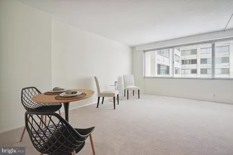 5500 Friendship Blvd #1815N, Chevy Chase, MD 20815