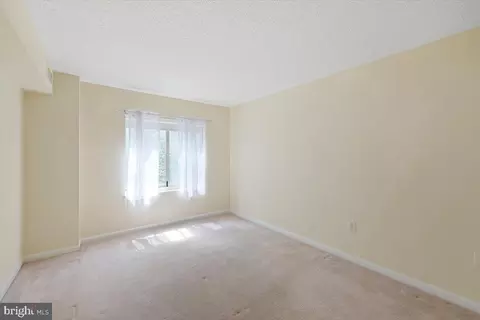 14809 Pennfield Cir #301, Silver Spring, MD 20906 photo 5