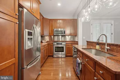 9008 Georgia Ave, Silver Spring, MD 20910 photo 17