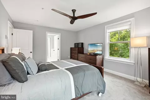 9008 Georgia Ave, Silver Spring, MD 20910 photo 24