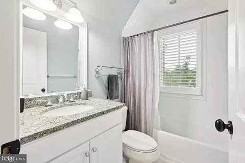 9008 Georgia Ave, Silver Spring, MD 20910 photo 34