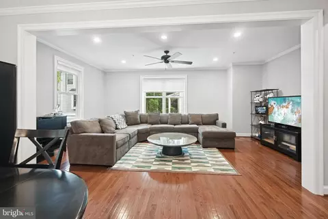 9008 Georgia Ave, Silver Spring, MD 20910 photo 9