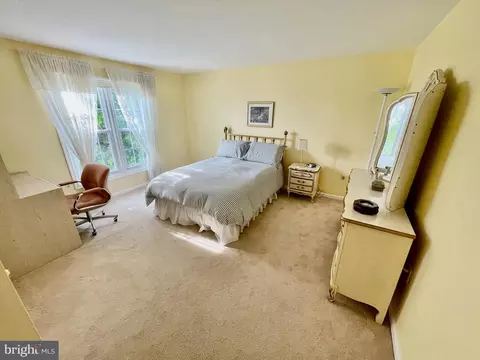 14921 Village Gate Dr, Silver Spring, MD 20906 photo 40