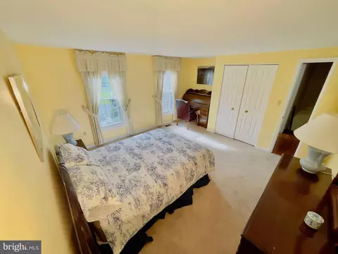 14921 Village Gate Dr, Silver Spring, MD 20906 photo 38