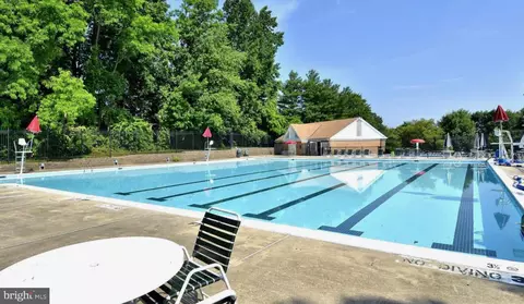 14921 Village Gate Dr, Silver Spring, MD 20906 photo 48