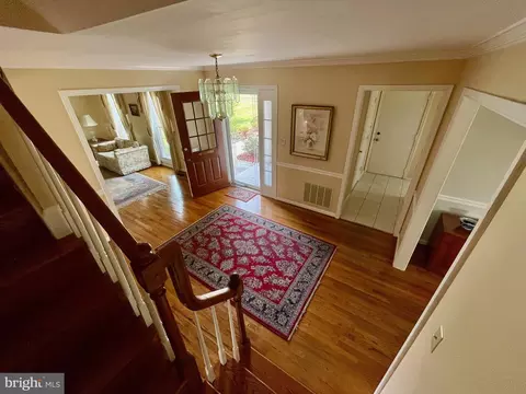 14921 Village Gate Dr, Silver Spring, MD 20906 photo 11