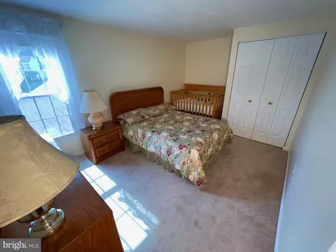 14921 Village Gate Dr, Silver Spring, MD 20906 photo 37