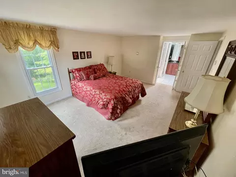 14921 Village Gate Dr, Silver Spring, MD 20906 photo 31