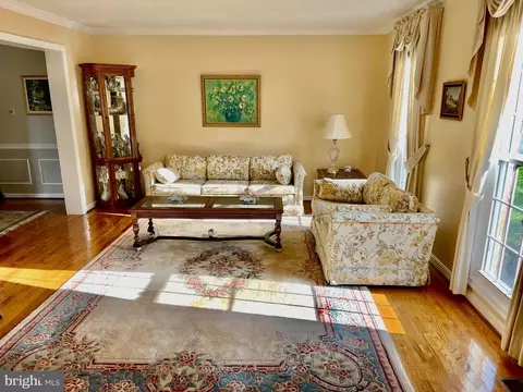 14921 Village Gate Dr, Silver Spring, MD 20906 photo 21