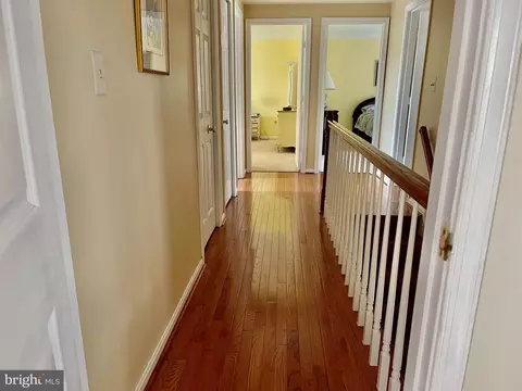 14921 Village Gate Dr, Silver Spring, MD 20906 photo 28
