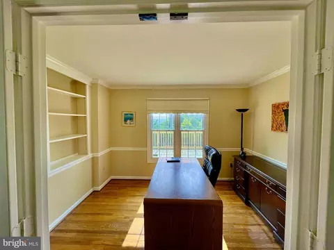 14921 Village Gate Dr, Silver Spring, MD 20906 photo 13