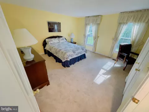 14921 Village Gate Dr, Silver Spring, MD 20906 photo 39