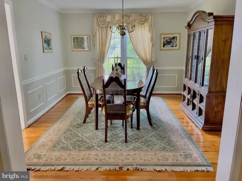 14921 Village Gate Dr, Silver Spring, MD 20906 photo 22