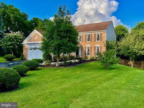 14921 Village Gate Dr, Silver Spring, MD 20906 photo 2