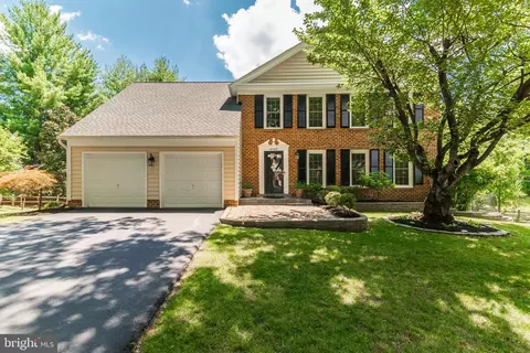 20409 Ryecroft Ct, Montgomery Village, MD 20886
