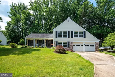 2213 Nees Ln, Silver Spring, MD 20905