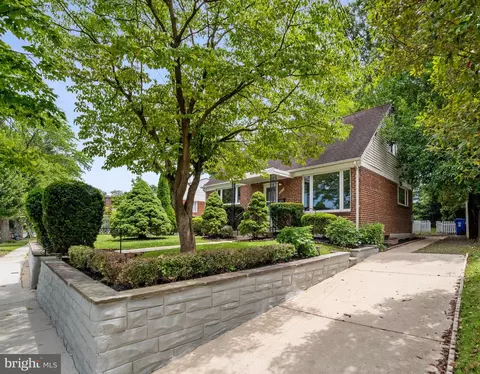 12515 Greenly St, Silver Spring, MD 20906 photo 2