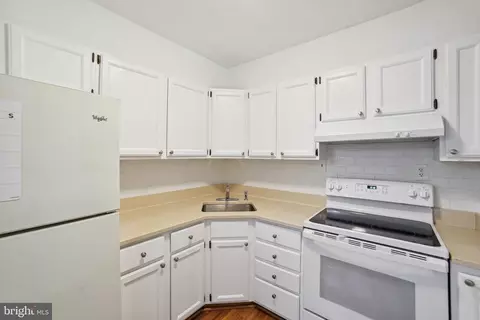 12515 Greenly St, Silver Spring, MD 20906 photo 8