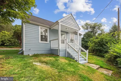 25828 Old Hundred Rd, Dickerson, MD 20842