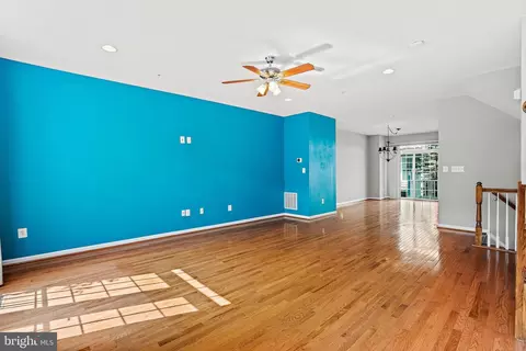 2139 Little Sorrel Way, Silver Spring, MD 20902 photo 8