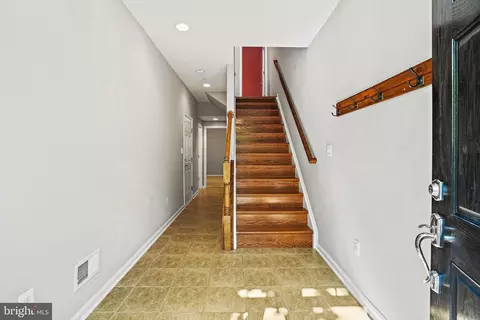 2139 Little Sorrel Way, Silver Spring, MD 20902 photo 5