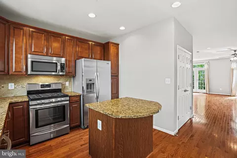 2139 Little Sorrel Way, Silver Spring, MD 20902 photo 15