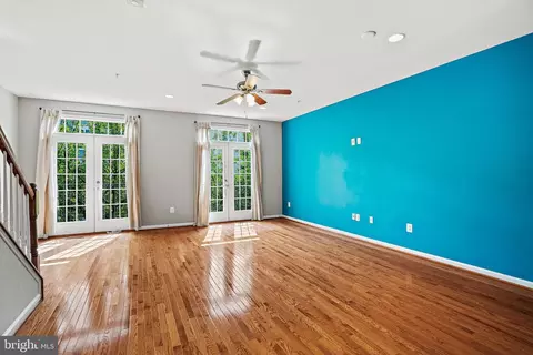 2139 Little Sorrel Way, Silver Spring, MD 20902 photo 4
