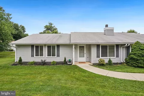 14552 Kelmscot Dr #186-B, Silver Spring, MD 20906