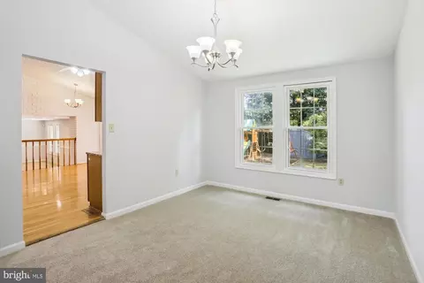 13209 Acoustic Ct, Silver Spring, MD 20904 photo 8