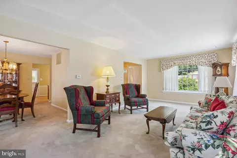 13337 Foxhall Dr, Silver Spring, MD 20906 photo 6