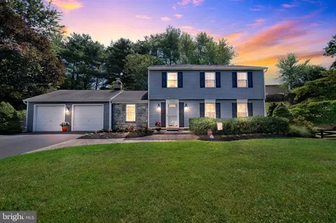 24445 Club View Dr, Damascus, MD 20872