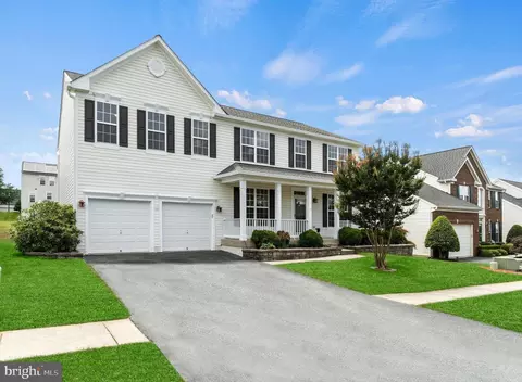 14308 Autumn Gold Rd, Boyds, MD 20841